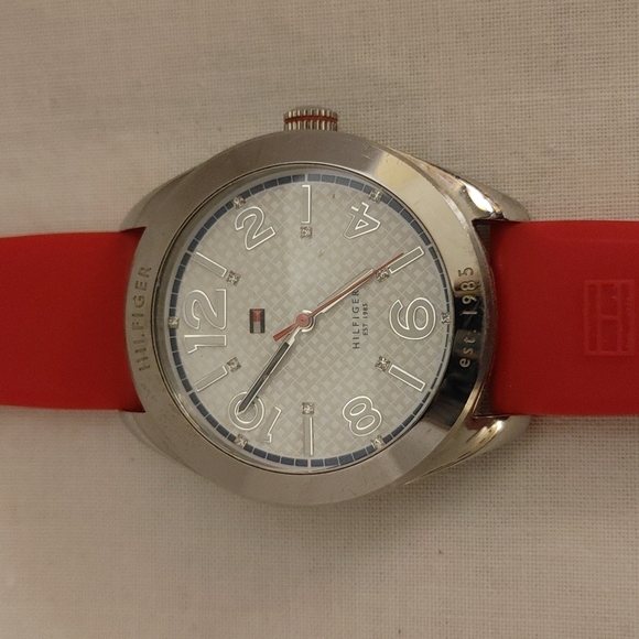 Tommy Hilfiger Watch - Picture 2 of 8